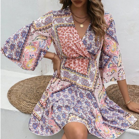 Dresses & Skirts - Scarf Print Flounce Sleeve Dress